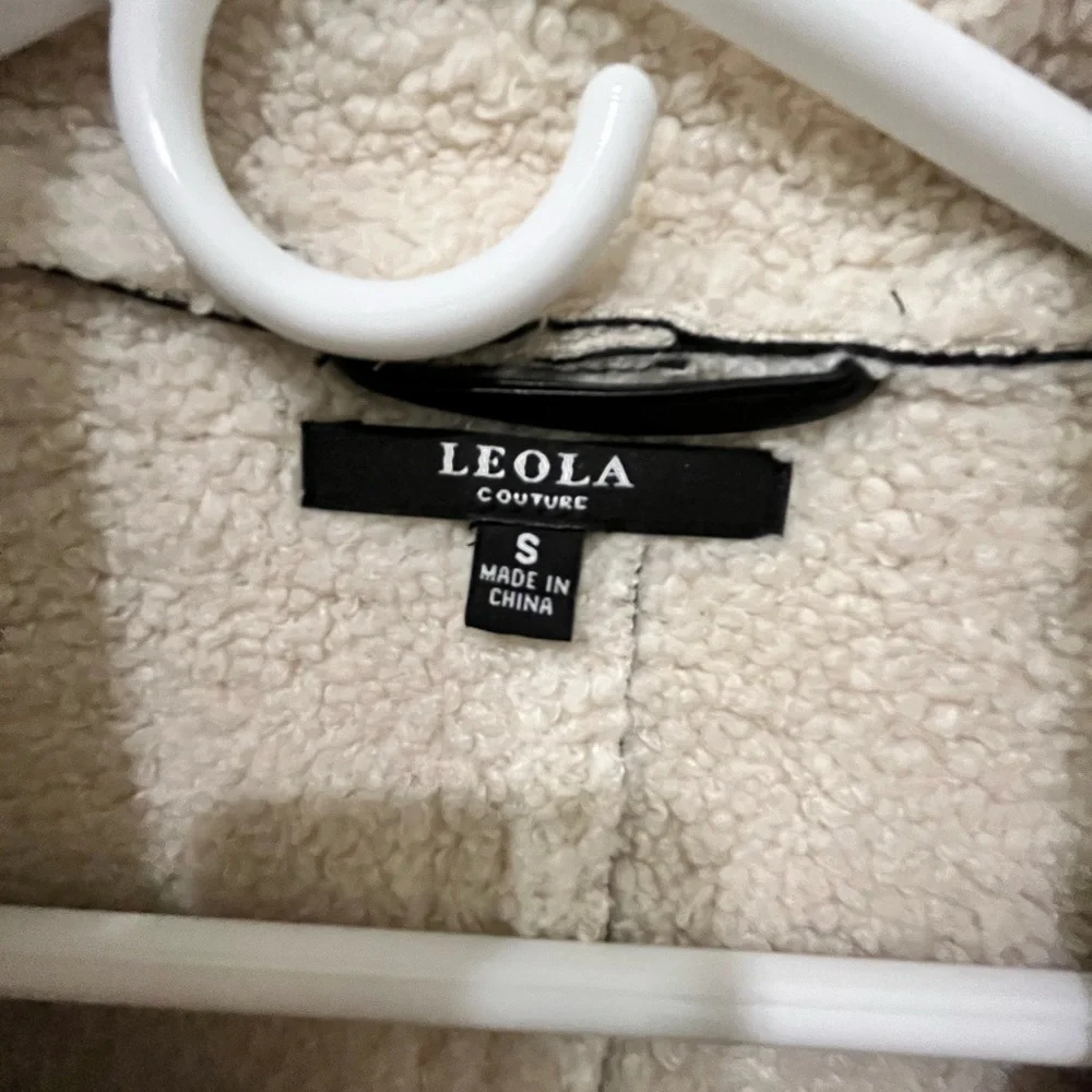 Jacket - Picture 3 of 4